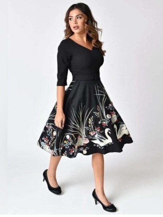 Dresses & Skirts - Unbranded Retro Style Black Swan-Print Swing Dress